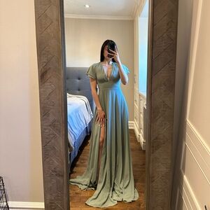 LuLu’s Green Dress